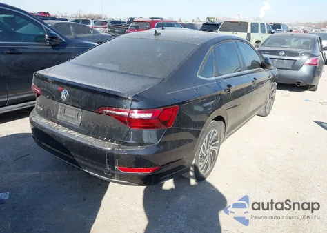 2021 Volkswagen Jetta 1.4T Sel z USA, uszkodzony, nr VIN 3VWE57BU5MM096286